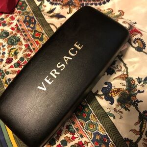 VERSACE CASE shown during live sale